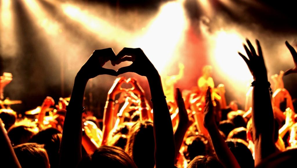 Precipice nightmare sm print