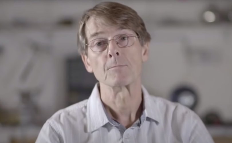 EXCLUSIVE – Former Pfizer VP: ‘Your government is lying to you in a way that could lead to your&nbsp;death.’