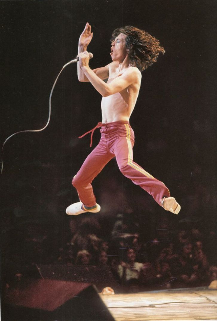 d09208c319b40f767c24ded3fde3d66c